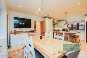 Photo 28- click for photo gallery